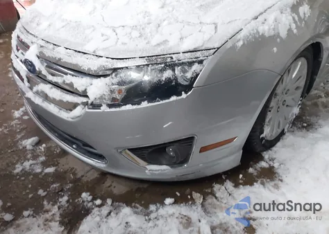 2010 Ford Fusion Hybrid from USA, damaged, VIN 3FADP0L36AR376759